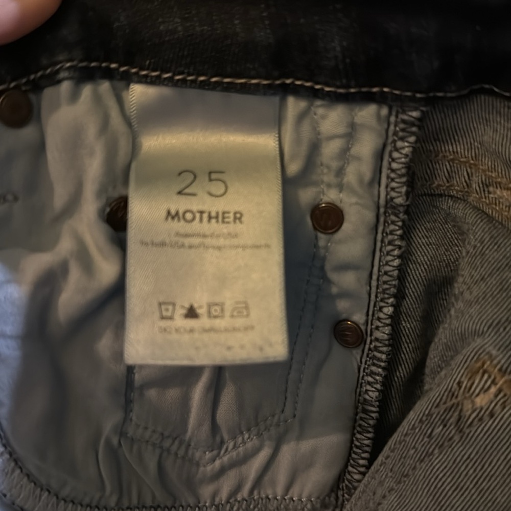 MOTHER brand skinny jeans - Picture 5 of 5